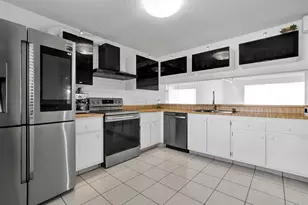 8000 Hampton Blvd, North Lauderdale, FL 33068 - Photo 1