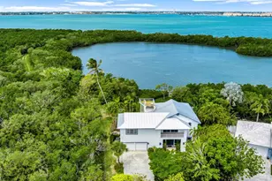 1700 Coconut Dr, Fort Pierce, FL 34949 - Photo 1