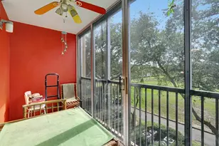 1300 SW 125th Ave Unit #306 K, Pembroke Pines, FL 33027 - Photo 1