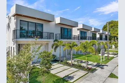 918A NE 17th Ave, Fort Lauderdale, FL 33304 - Photo 1