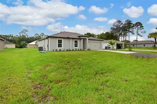 8226 105th Ct, Vero Beach, FL 32967 - Photo 1