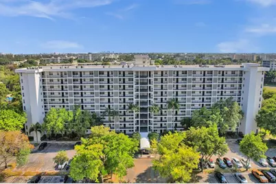 2900 N Course Dr, Unit #705, Pompano Beach, FL 33069 - Photo 1