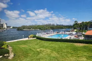 101 NE 19th Ave, Deerfield Beach, FL 33441 - Photo 1