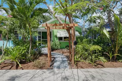 315 N M St, Lake Worth Beach, FL 33460 - Photo 1