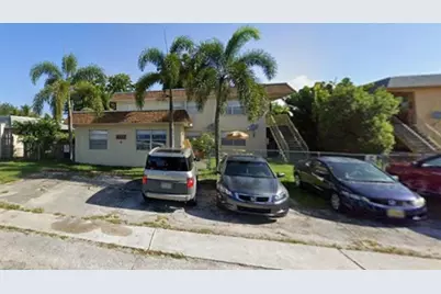 622 NE 14th Ave, Unit #8, Fort Lauderdale, FL 33304 - Photo 1