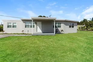 591 Seagrape Rd, Lake Worth, FL 33462 - Photo 1