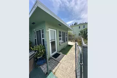 1126 N H St Unit B, Lake Worth Beach, FL 33460 - Photo 1