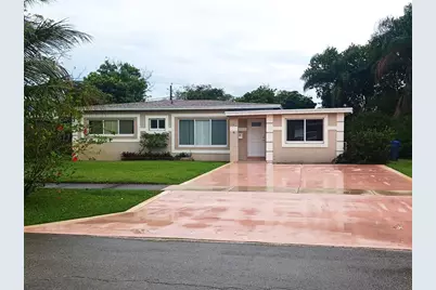 359 E Dayton Cir, Fort Lauderdale, FL 33312 - Photo 1