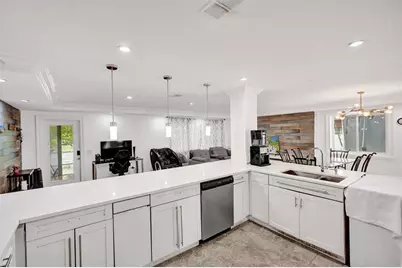 2131 NW 4th St, Pompano Beach, FL 33069 - Photo 1