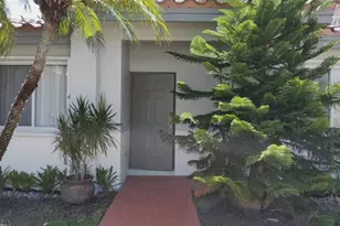 20811 NW 3 Ct Unit, Pembroke Pines, FL 33029 - Photo 1