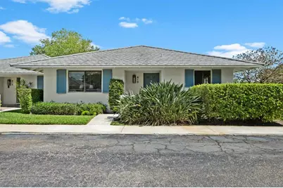 616  Club Drive, Unit #616, Palm Beach Gardens, FL 33418 - Photo 1