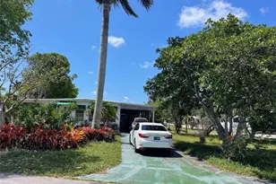 5600 Lagoon Dr, Fort Lauderdale, FL 33312 - Photo 1