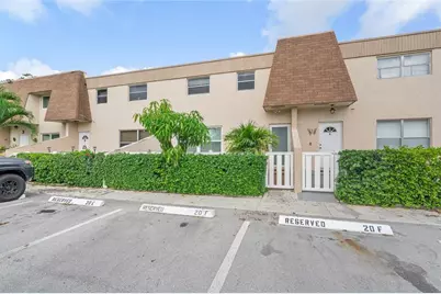 1505 NW 80th Ave, Unit #F, Margate, FL 33063 - Photo 1