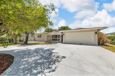421 SE 5th Ave, Pompano Beach, FL 33060 - Photo 1