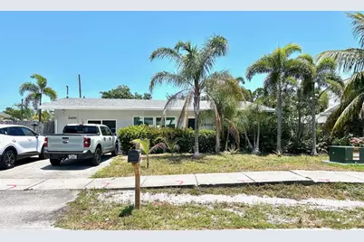 2600 NE 10th Ter, Pompano Beach, FL 33064 - Photo 1