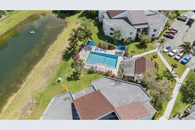 9433 Fontainebleau Boulevard #212, Miami, FL 33172 - Photo 1