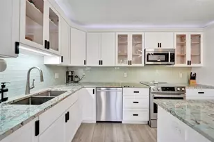 760 NW 99th Cir, Plantation, FL 33324 - Photo 1