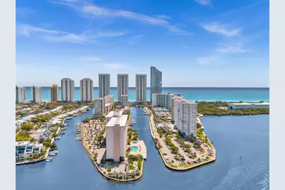300  Bayview Dr, Unit #811, Sunny Isles Beach, FL 33160 - Photo 1