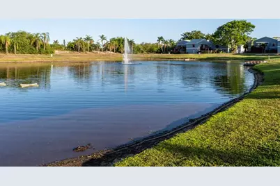 15 Crossings Circle #G, Boynton Beach, FL 33435 - Photo 1