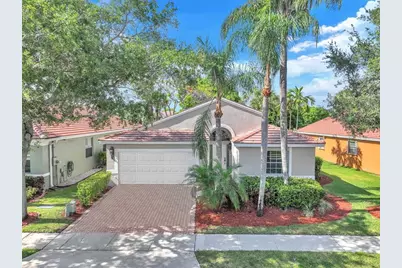 15023 SW 16th St, Pembroke Pines, FL 33027 - Photo 1