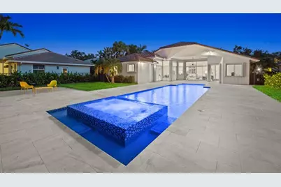 2904  Oakbrook Dr, Weston, FL 33332 - Photo 1