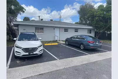 5611 NW 28th St, Unit #2, Fort Lauderdale, FL 33313 - Photo 1
