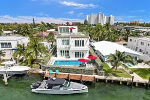 1713 N Riverside Dr, Pompano Beach, FL 33062 - Photo 1