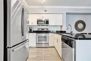 6492 Emerald Dunes Dr, West Palm Beach, FL 33411 - Photo 1