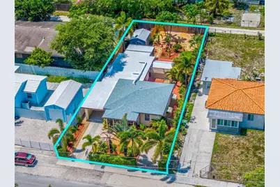 237 SW 20th St, Fort Lauderdale, FL 33315 - Photo 1