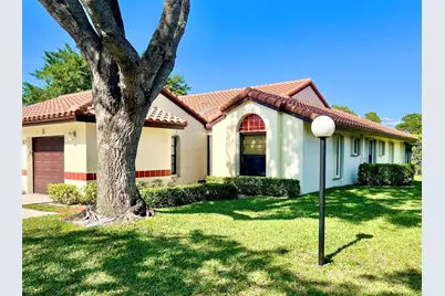 10630  Beach Palm Ct, Unit #B, Boynton Beach, FL 33437 - Photo 1