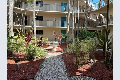 5190  Las Verdes Cir, Unit #302, Delray Beach, FL 33484 - Photo 1