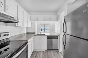 10055 Winding Lake Rd, Sunrise, FL 33351 - Photo 1