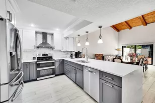 3319 Oak Dr, Hollywood, FL 33021 - Photo 1