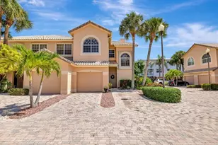 1717 S Ocean Blvd, Lauderdale by the Sea, FL 33062 - Photo 1