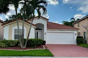 3694 Miramontes Cir, Wellington, FL 33414 - Photo 1