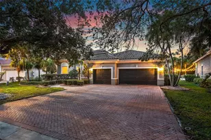 918 NW 123rd Dr, Coral Springs, FL 33071 - Photo 1