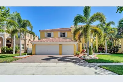 16928 SW 16th St, Pembroke Pines, FL 33027 - Photo 1