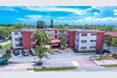 4800  Hollywood Blvd, Unit #1A, Hollywood, FL 33021 - Photo 1