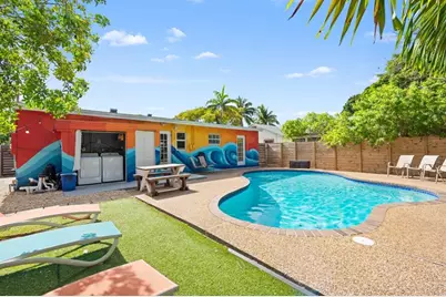 1425 NE 5th Ter, Fort Lauderdale, FL 33304 - Photo 1