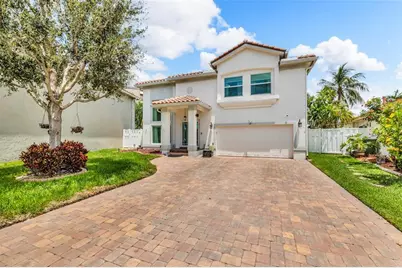 84  Gables Blvd, Weston, FL 33326 - Photo 1