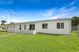 10945 SW 142nd Ln, Miami, FL 33176 - Photo 1