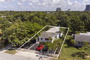 319 SW 12th Ct, Fort Lauderdale, FL 33315 - Photo 1