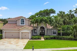 11332 Edgewater Cir, Wellington, FL 33414 - Photo 1