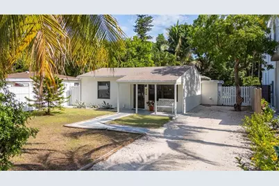 838 SW 11th St, Fort Lauderdale, FL 33315 - Photo 1