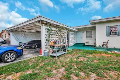 6013  Pierce St, Hollywood, FL 33024 - Photo 1