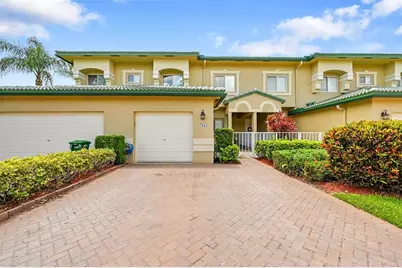 7943  Exeter Cir, Unit #101, Fort Lauderdale, FL 33321 - Photo 1