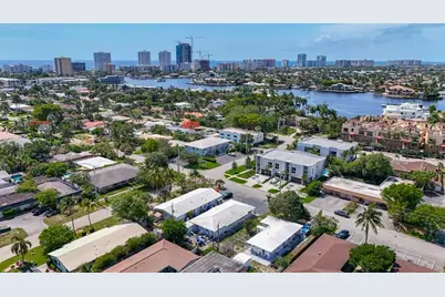 2275 SE 6th St, Unit #1, Pompano Beach, FL 33306 - Photo 1