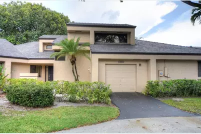 9429  Chelsea Dr S, Plantation, FL 33324 - Photo 1
