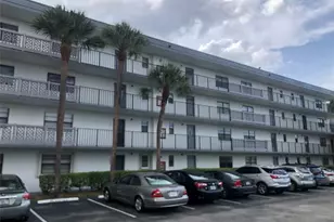 9233 SW 8th St, Boca Raton, FL 33428 - Photo 1