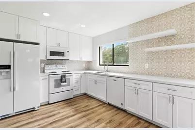 1902 SE Burgundy Ln, Port Saint Lucie, FL 34952 - Photo 1